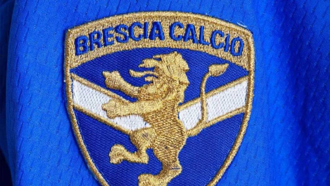 Dünya futbolu şokta! Yıldızlar karmasını barındırıyordu: 114 yıllık kulüp iflas bayrağını çekti 1